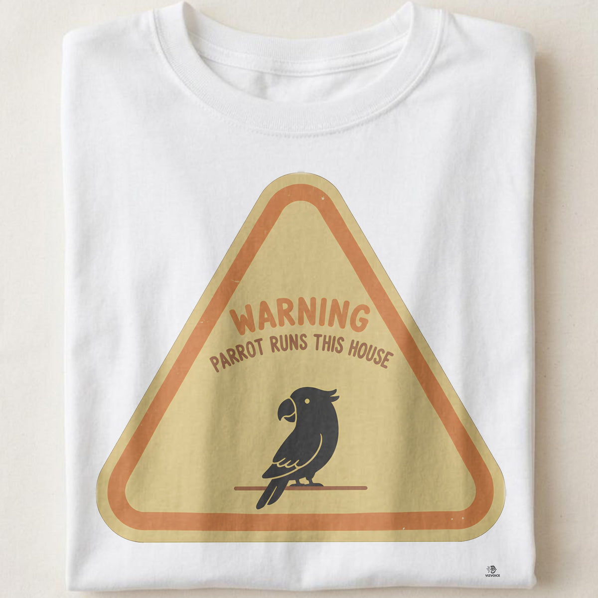 WARNING PARROT RUNS THIS HOUSE | Funny T-Shirt for Parrot Parents