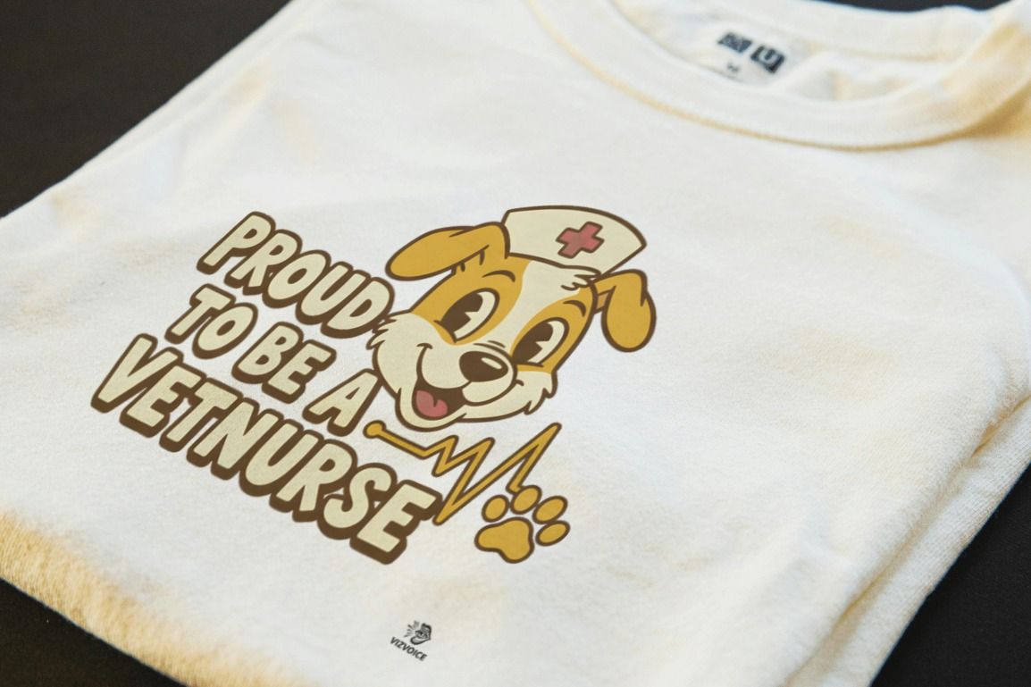PROUD TO BE A VETNURSE | Funny Veterinary Nurse T-Shirt