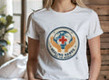 HEALING HANDS SEE THE WORLD | Inspiring Travel Nurse T-Shirt