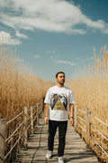 I FEEL ALIVE IN THE DARK | Spooky T-shirt for Haunted House Lovers - lifestyle