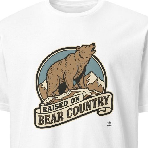 RAISED ON BEAR COUNTRY | Wild Animals T-shirt